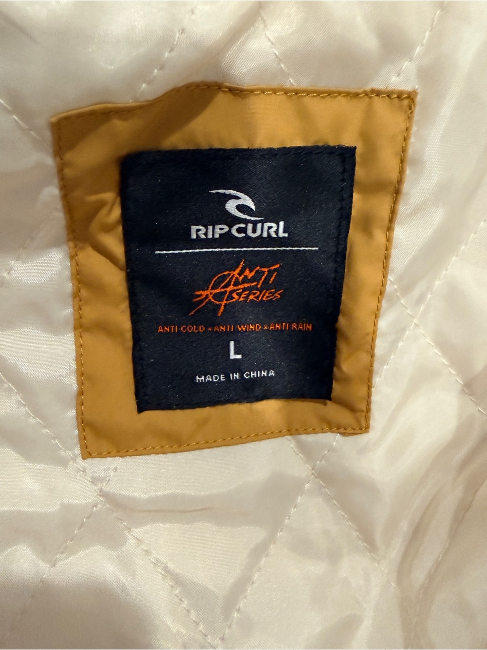 Rip Curl Anti Series down coat - Picture 3 of 4